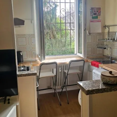 Giovanni's Urban Retreat *